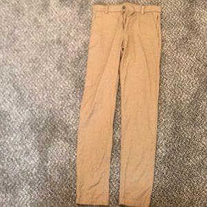 lululemon male khaki pants size 28.